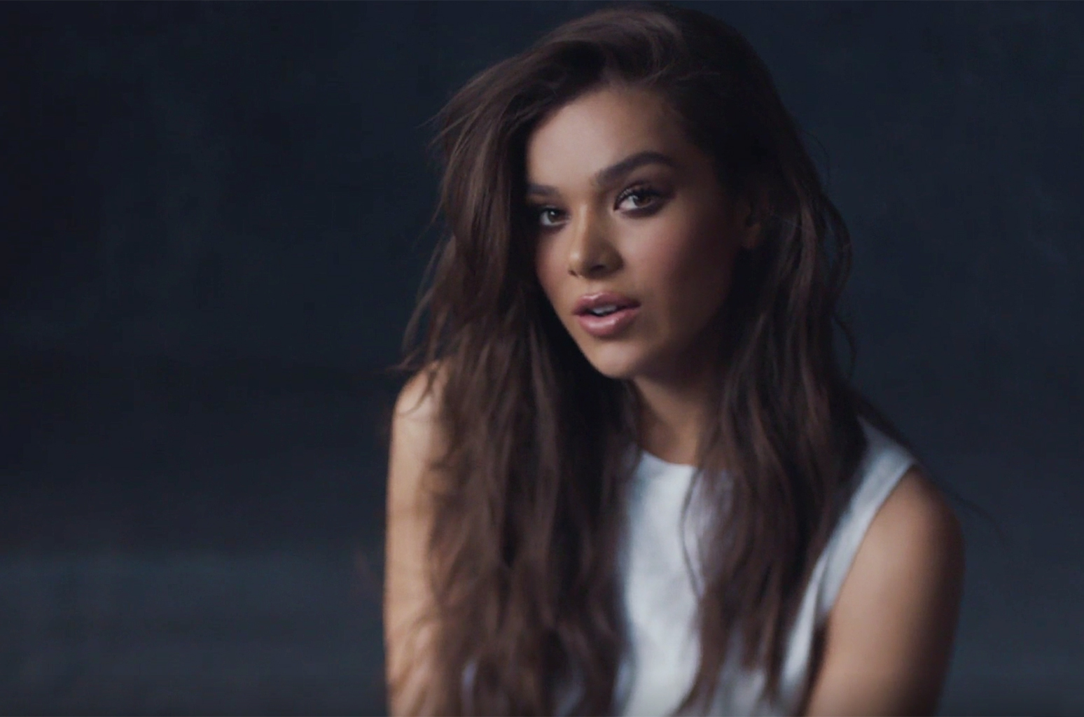 Trailer 2 For Transformers Spin Off BUMBLEBEE Starring HAILEE 